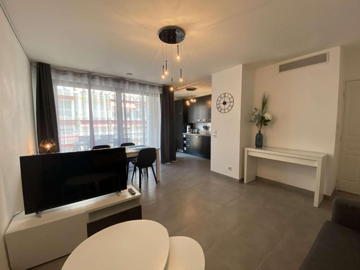 Appartement Climatise 4 Couchages Avec Terrasse Et Parking Securise A Antibes, Proche Port Et Mer - Fr-1-252-180 Eksteriør billede